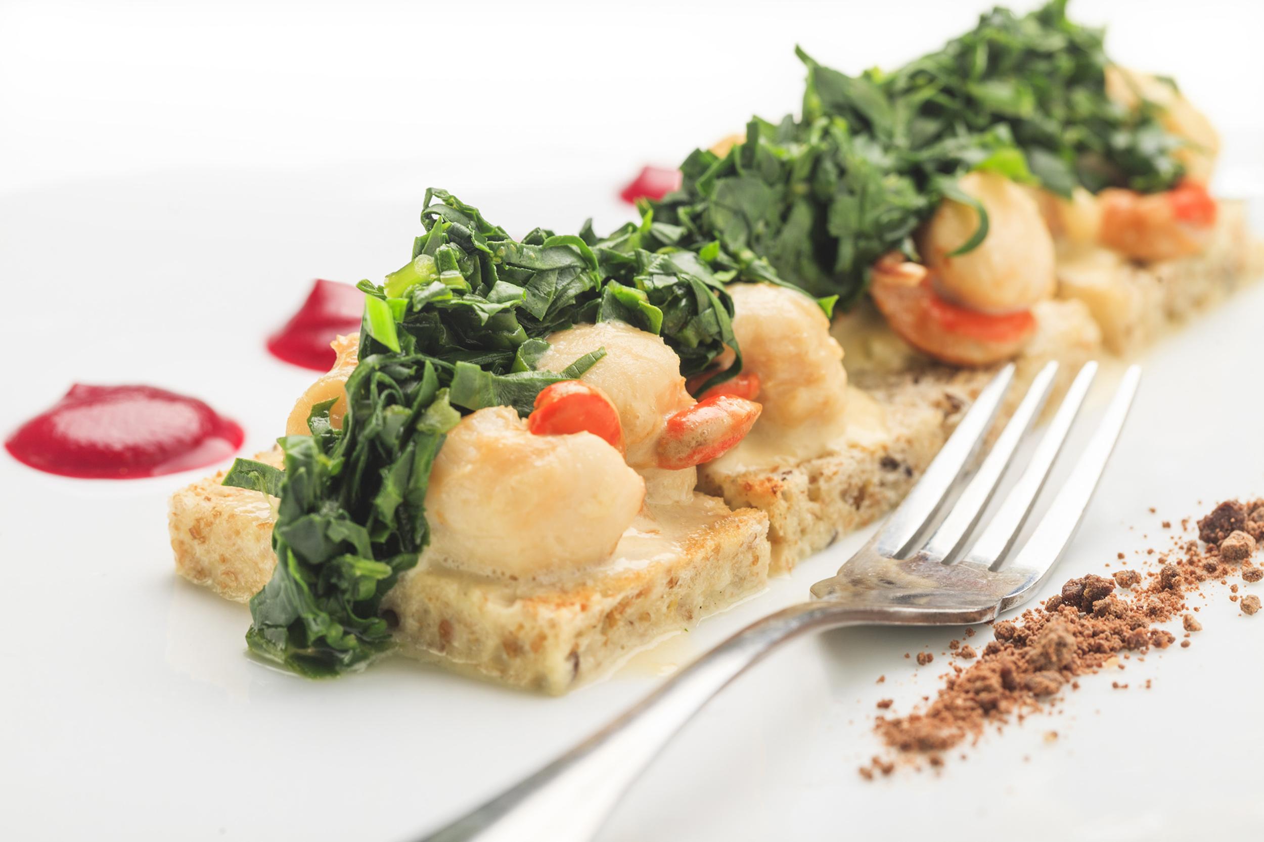 فندق ريغال باسيفيك سانتياغو المظهر الخارجي الصورة A dish of chickpeas with kale