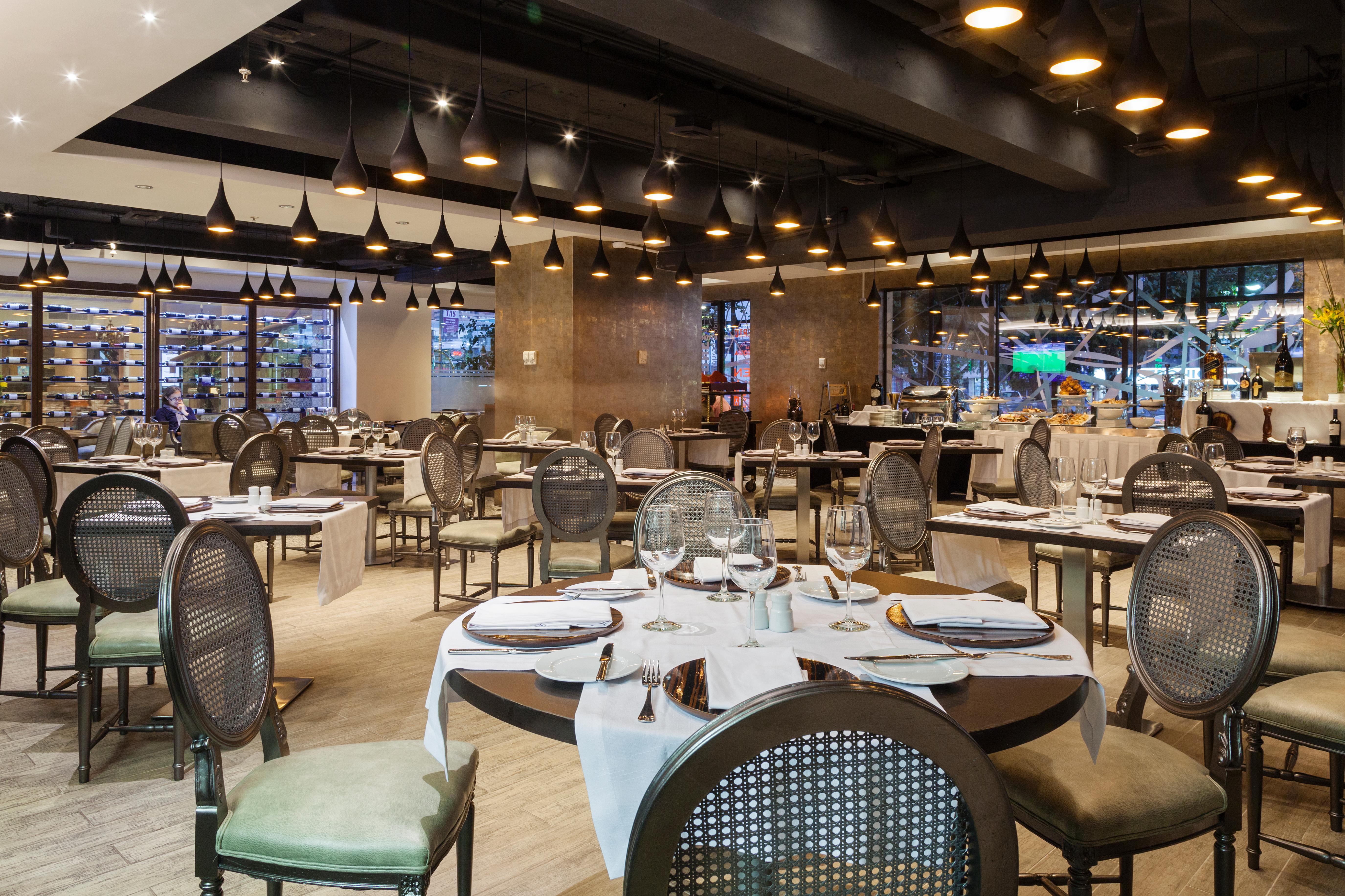 فندق ريغال باسيفيك سانتياغو المظهر الخارجي الصورة Restaurant in the hotel