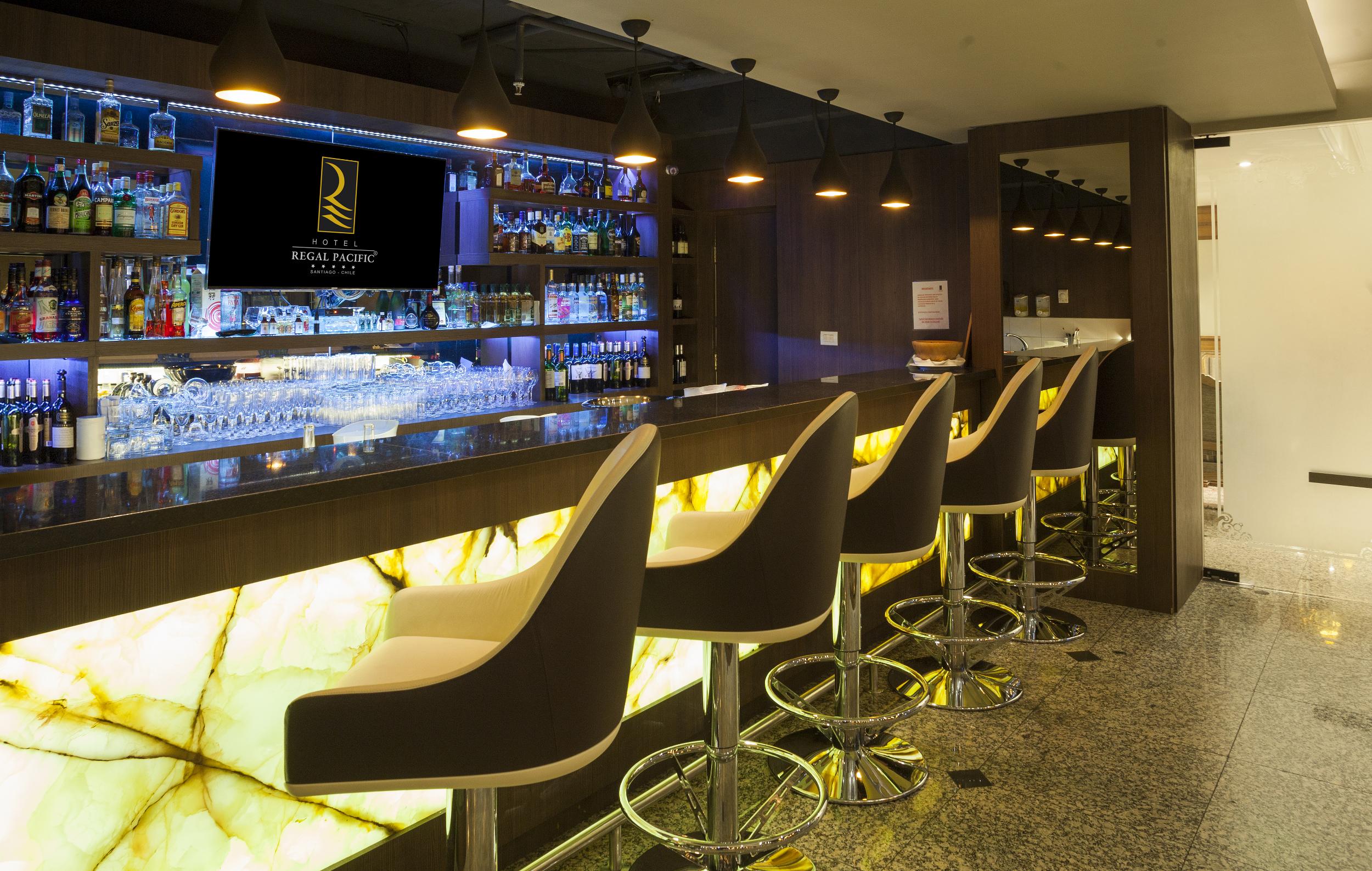 فندق ريغال باسيفيك سانتياغو المظهر الخارجي الصورة The bar at the R Lounge
