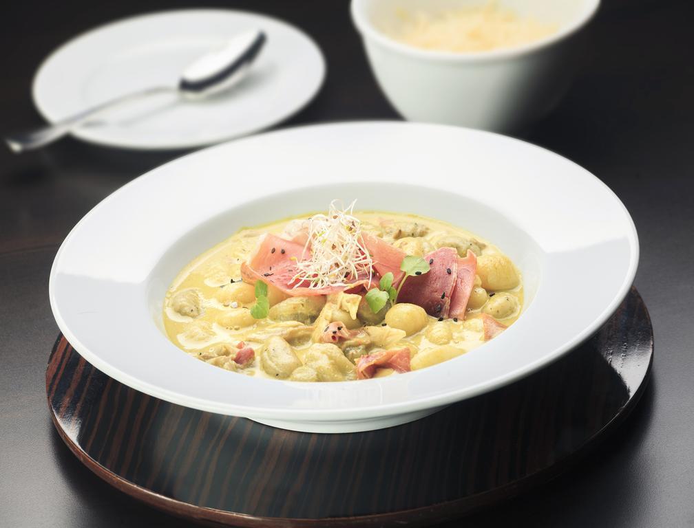 فندق ريغال باسيفيك سانتياغو المظهر الخارجي الصورة A bowl of potato soup